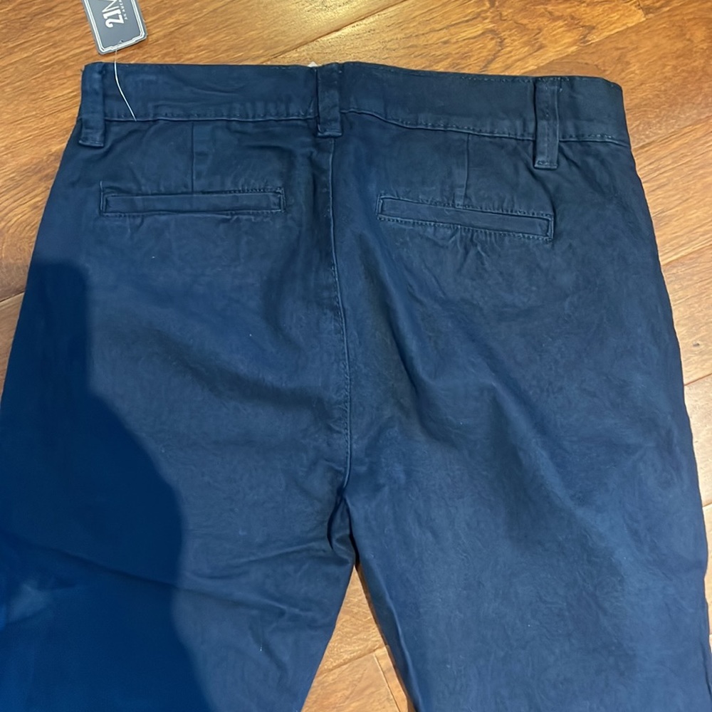 21 Men Khakis - Picture 4 of 4
